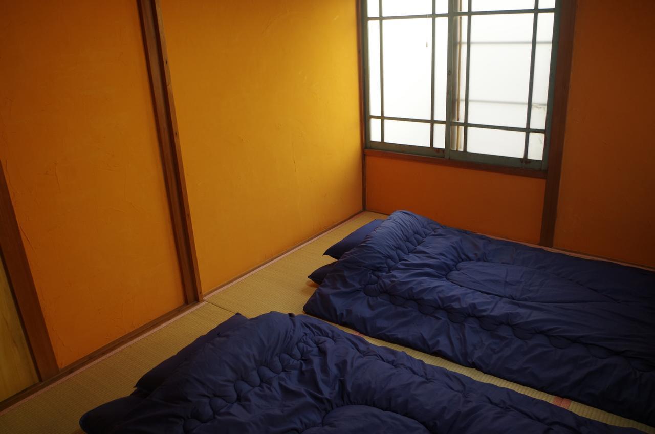 Bed&Bicycle Hotel Yao Bagian luar foto